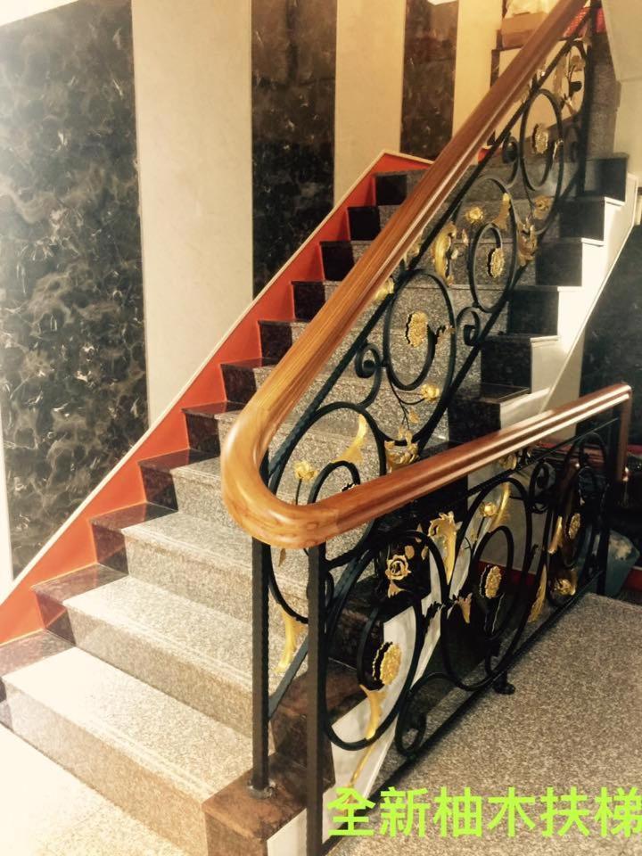 Lo Fo Hotel Taichung Bagian luar foto
